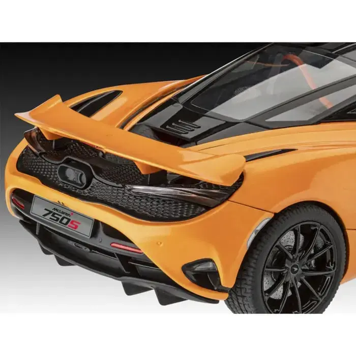 Revell Model Set McLaren 750S Scale 1:24 Photo 3