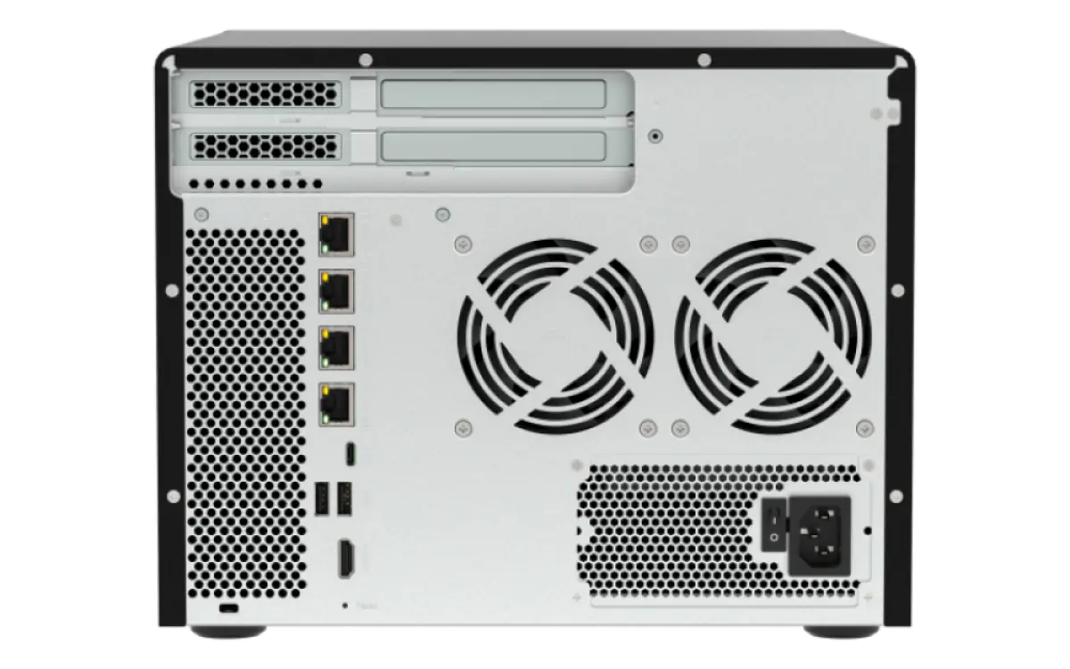 QNAP TVS-H877AX-R5-16G 8 nodalījumu QuTS hero