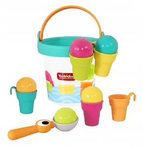 Chlapu Chlap YO40290 Ice Bucket Water Toy