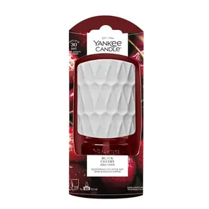 Electric air freshener starter kit Black Cherry by Yankee Home with black cherry fragrance