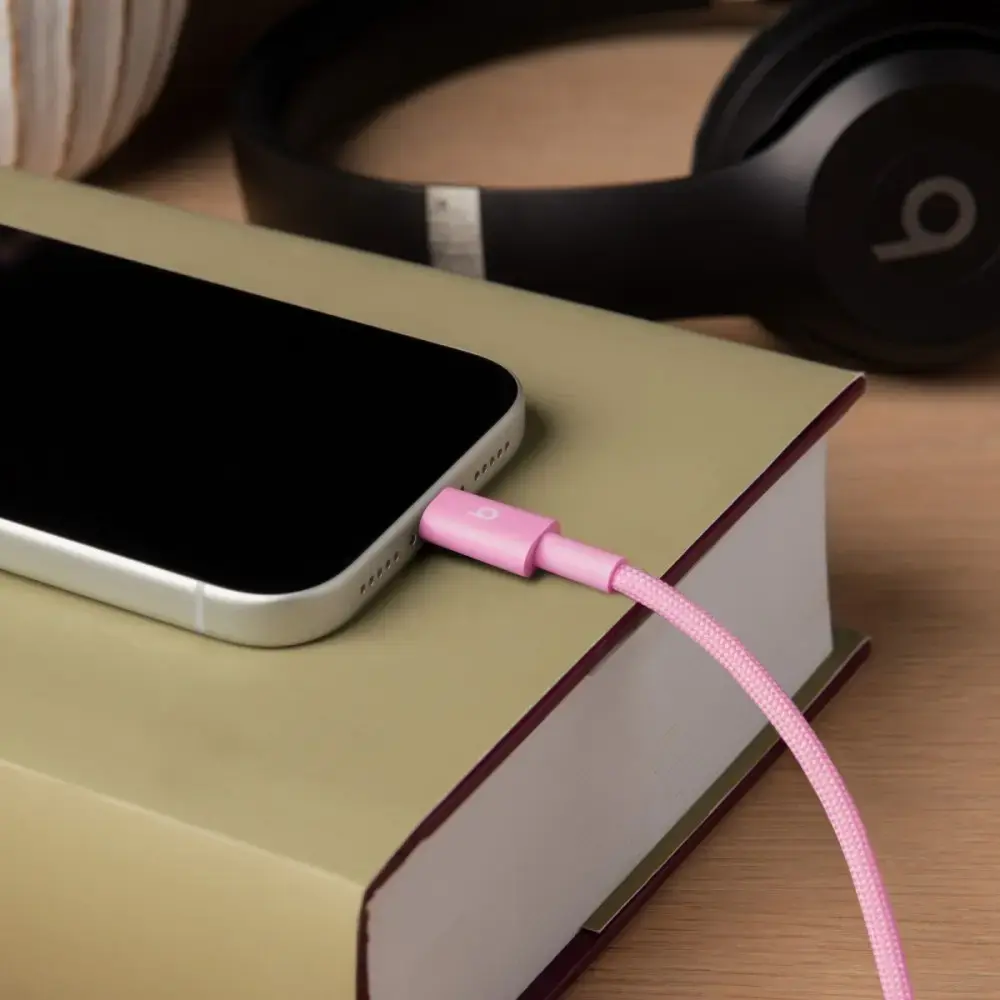 Apple Beats USB-C to USB-C Woven Cable Photo 3