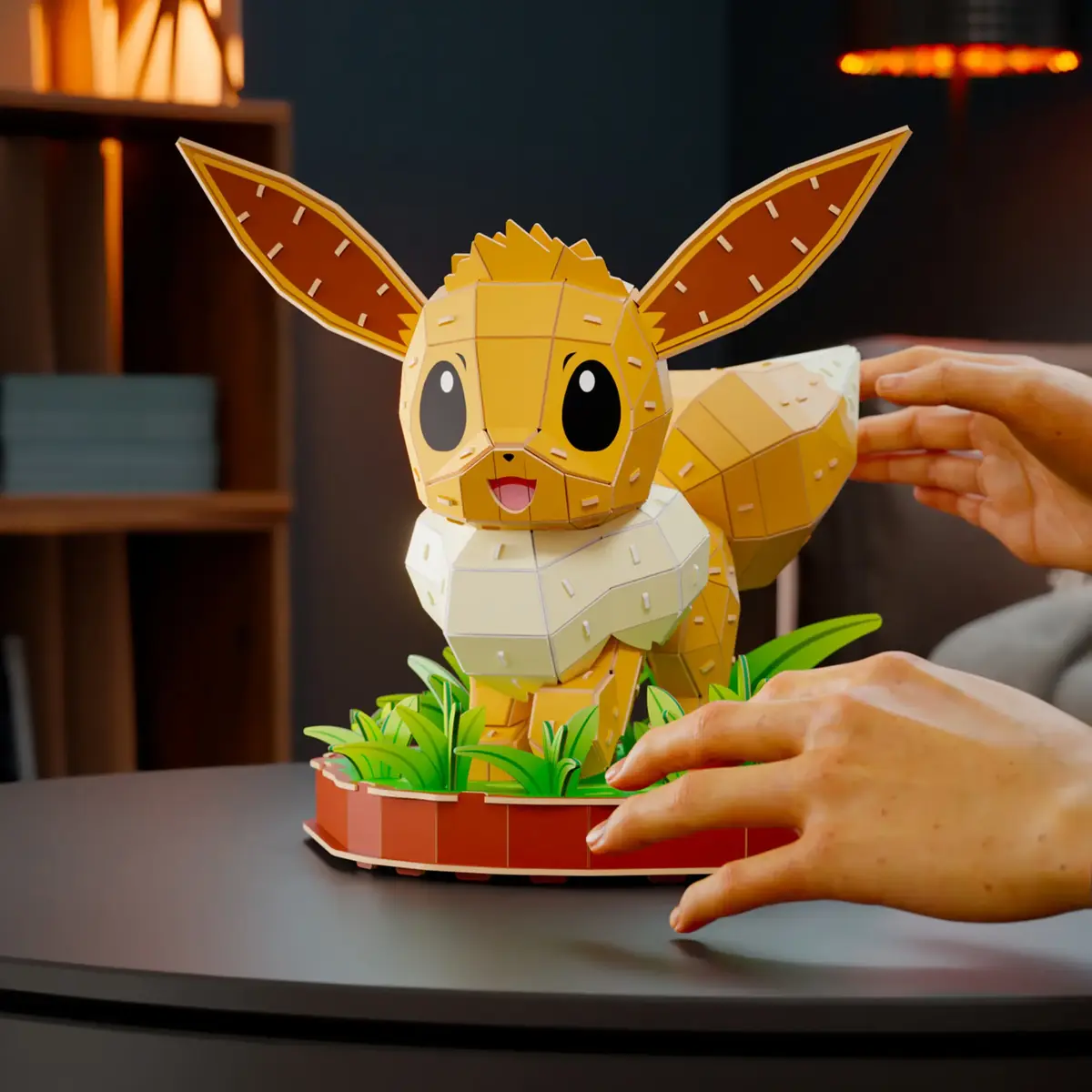 Spinmaster 4D Build Pokémon Eevee Model Photo 5