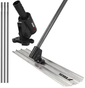 Ручная гладилка для бетона Dedra DEDML54001 размером 120х20 см