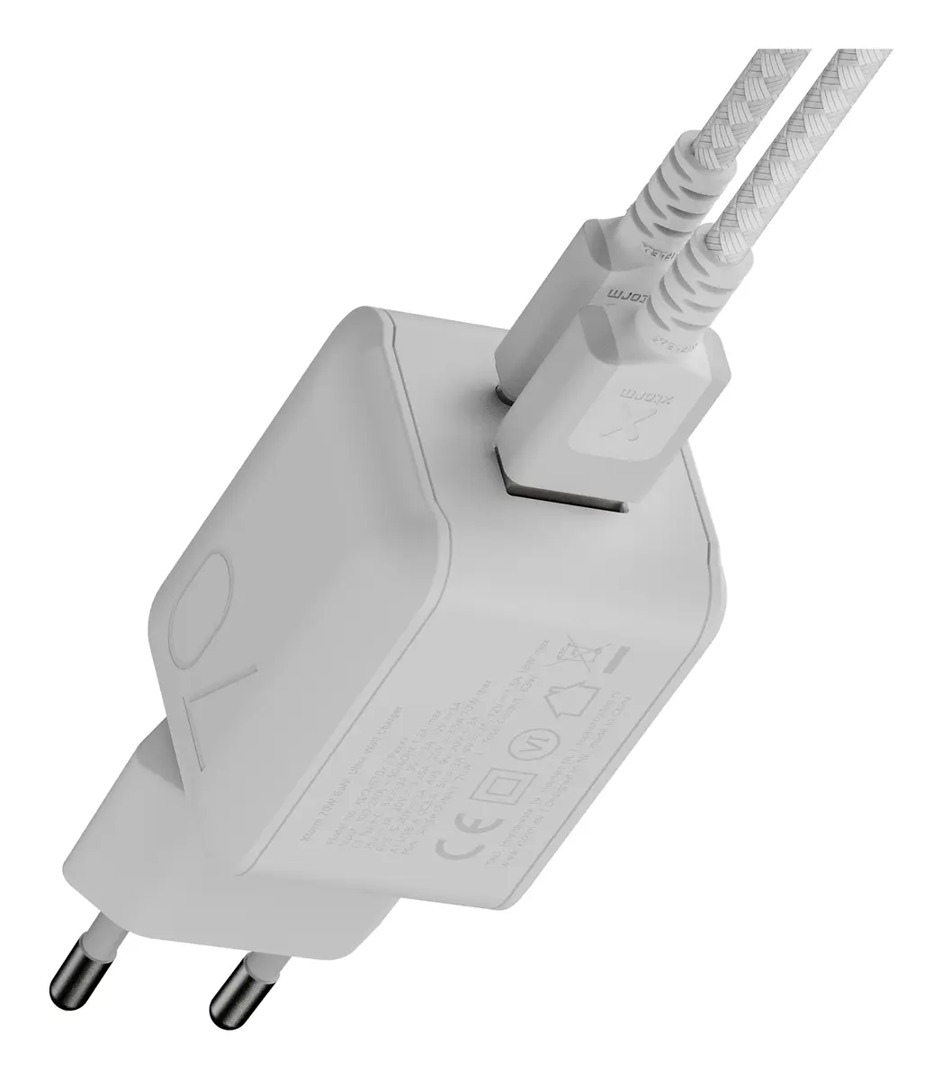 Универсальное зарядное устройство Xtorm XECNG700 Photo 2