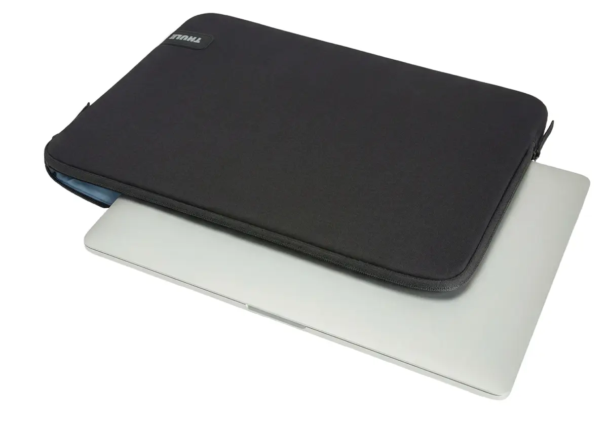 Thule Koya 16-inch Laptop Sleeve - Black Photo 7
