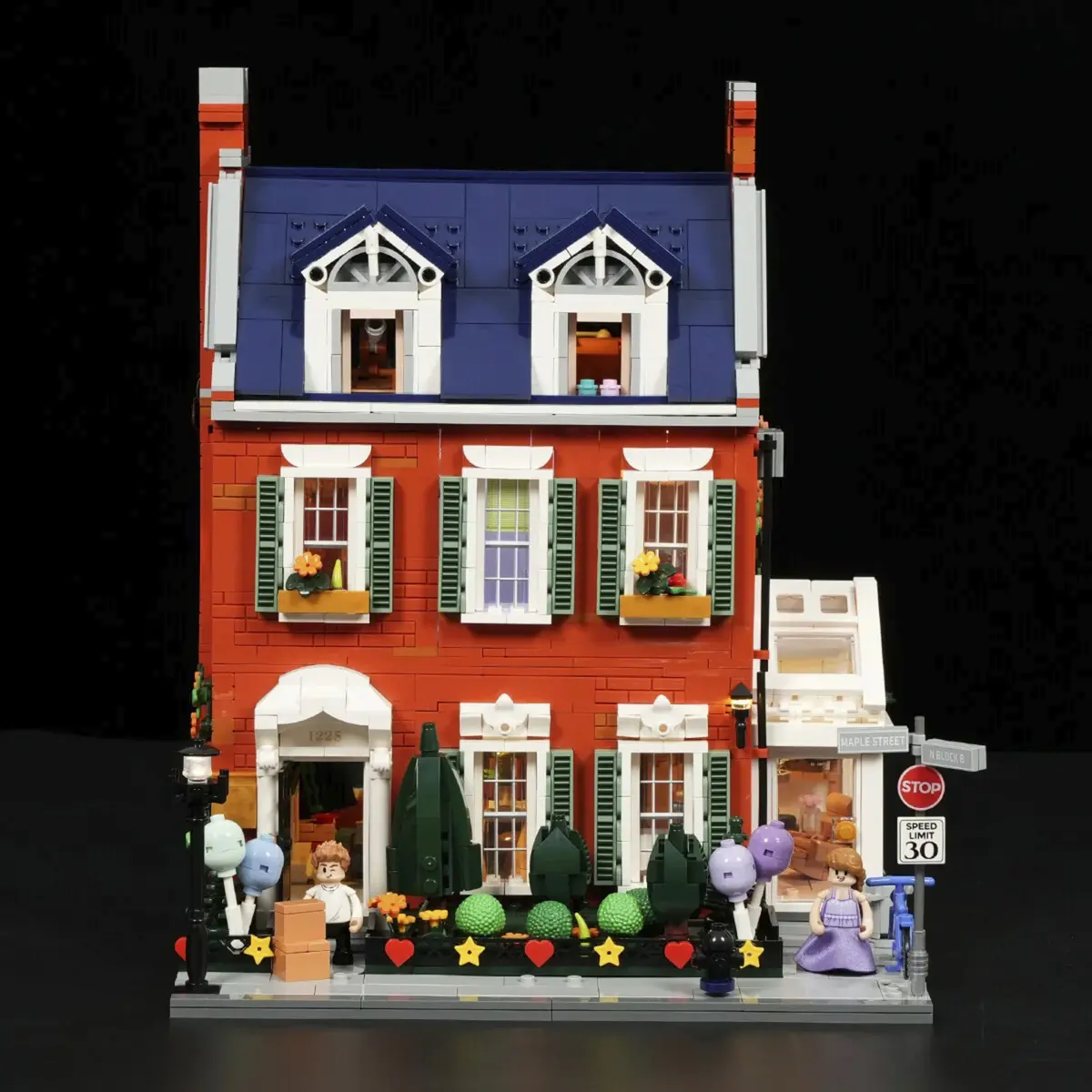 Lumibricks Redbrick Row House Building Set Photo 4