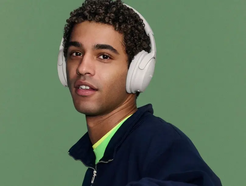 Bose QuietComfort Headphones (2nd Gen) Wireless Headset Photo 8