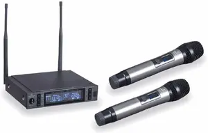 Light4Me Soundsation WF-U2302HH UHF Wireless Microphone System with Two Handheld Transmitters