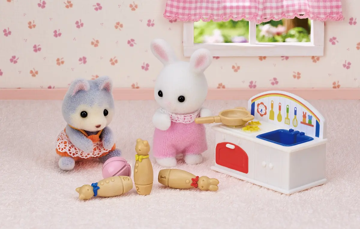 Epoch Sylvanian Families 5709 Toy Figure Set Photo 9