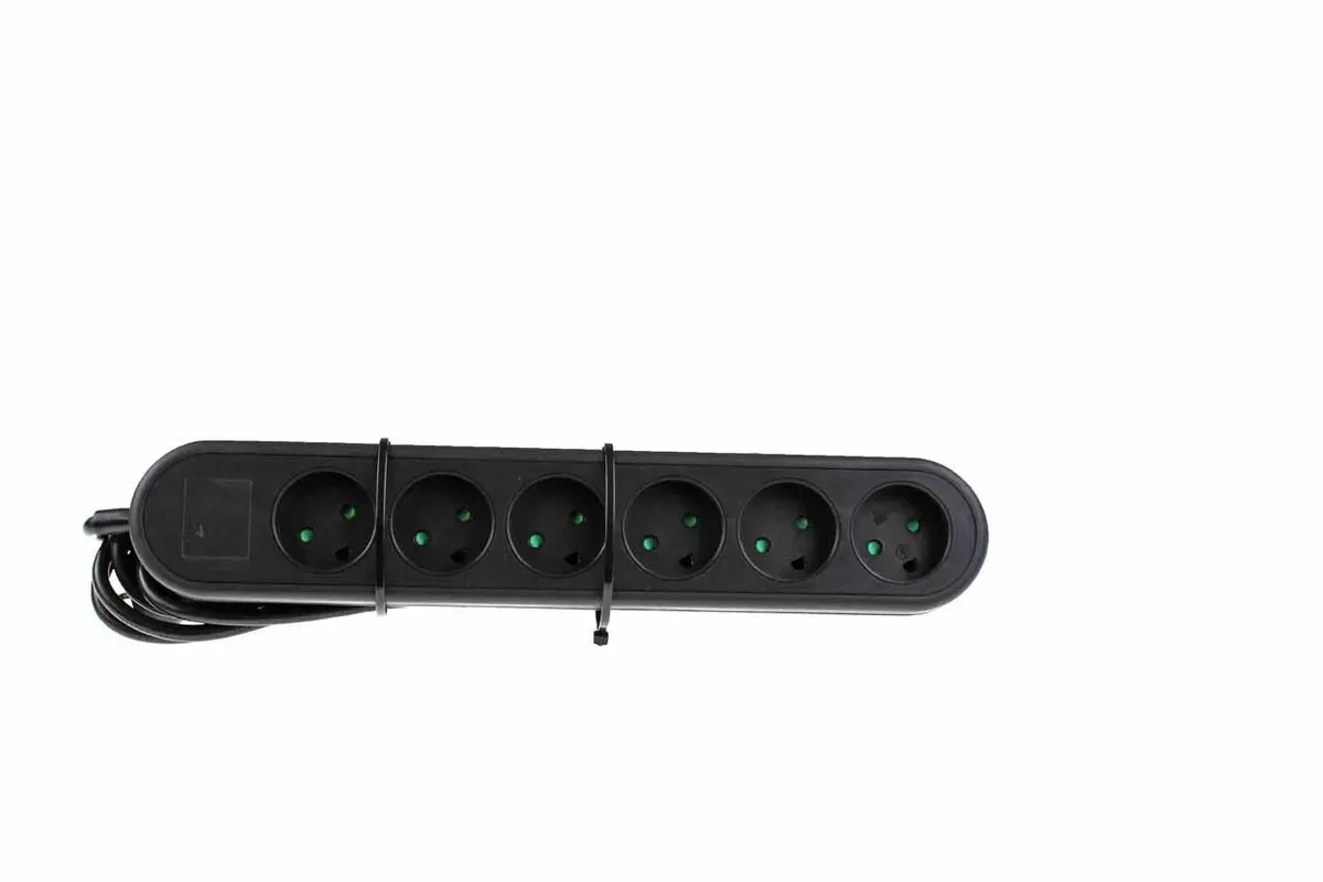 Mercodan EL-stikdse strāvas pagarinātājs ar 6