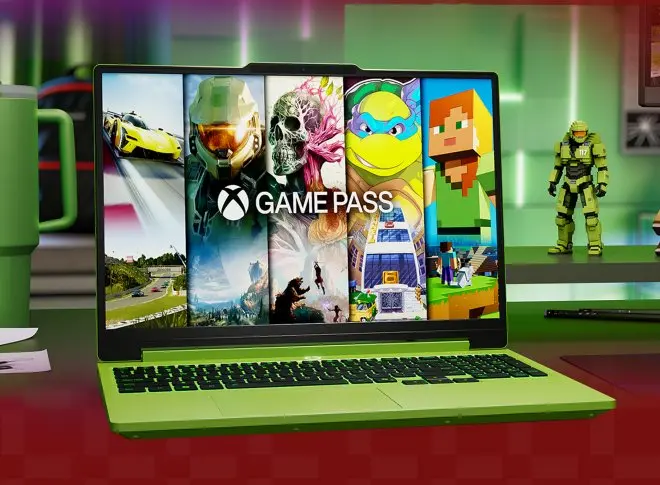 Klēpjdators Lenovo LOQ 15AHP11 Surge Green