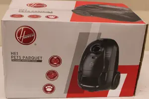 Hoover HE120PET 011 Bagged Vacuum Cleaner with 700 W Power, 2.5 L Dust Capacity, 8.2 m Working Radius, Animal Care, and Washable EPA Filter in Iron Grey