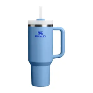 STANLEY The Quencher H2.O FlowState Tumbler termokrāsa ar salmiņu 1.18L gaiši zila vakuumizolēta nerūsējošā tērauda