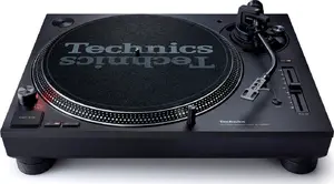 Technics SL-1210MK7EE Direct Drive Turntable with Coreless Direct Drive Motor and Pitch Control