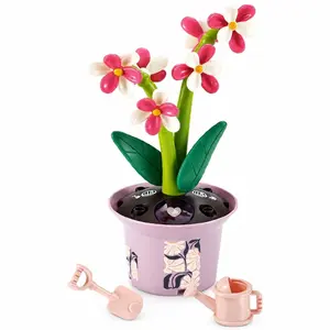 Bounn Construction Blocks Interactive Red Flower in a Vase