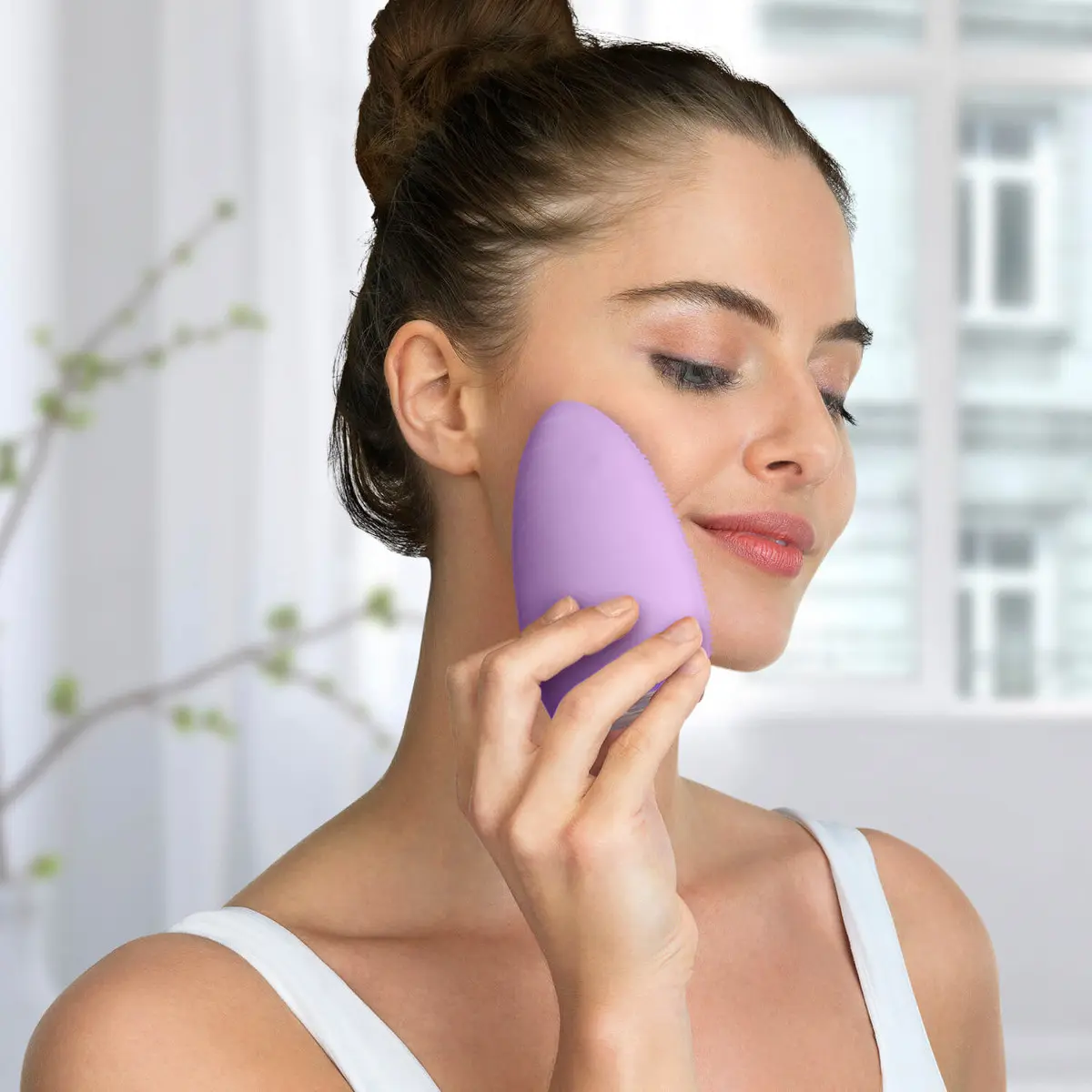 Вибрирующая щетка для лица Silk'n Bright Purple Photo 4