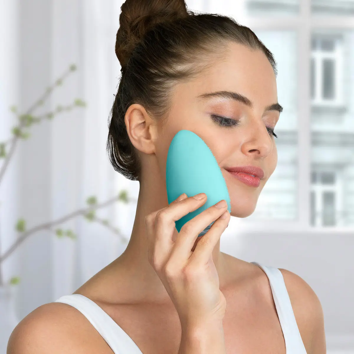 Щетка для очищения лица Silk'n Bright Face Blue Photo 4