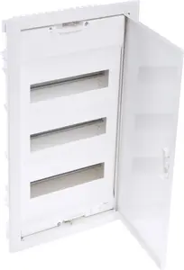 Legrand RWN Iebūvējamais sadales skapis 3x12 ar metāla durvīm N un PE spailēm