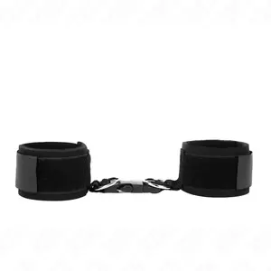 KINK Неопреновые наручники на липучке черные регулируемые 22-34 см