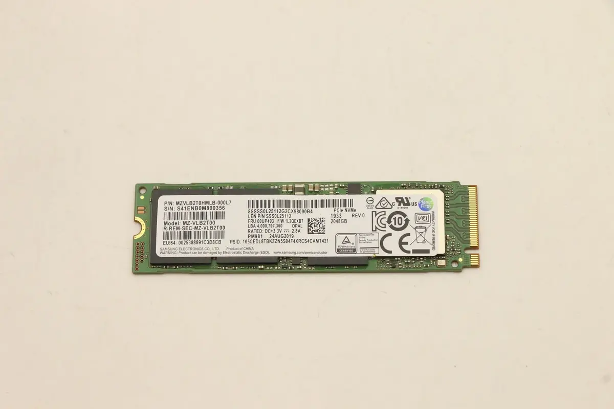 Lenovo 2048GB M.2 PCIe Gen3x4