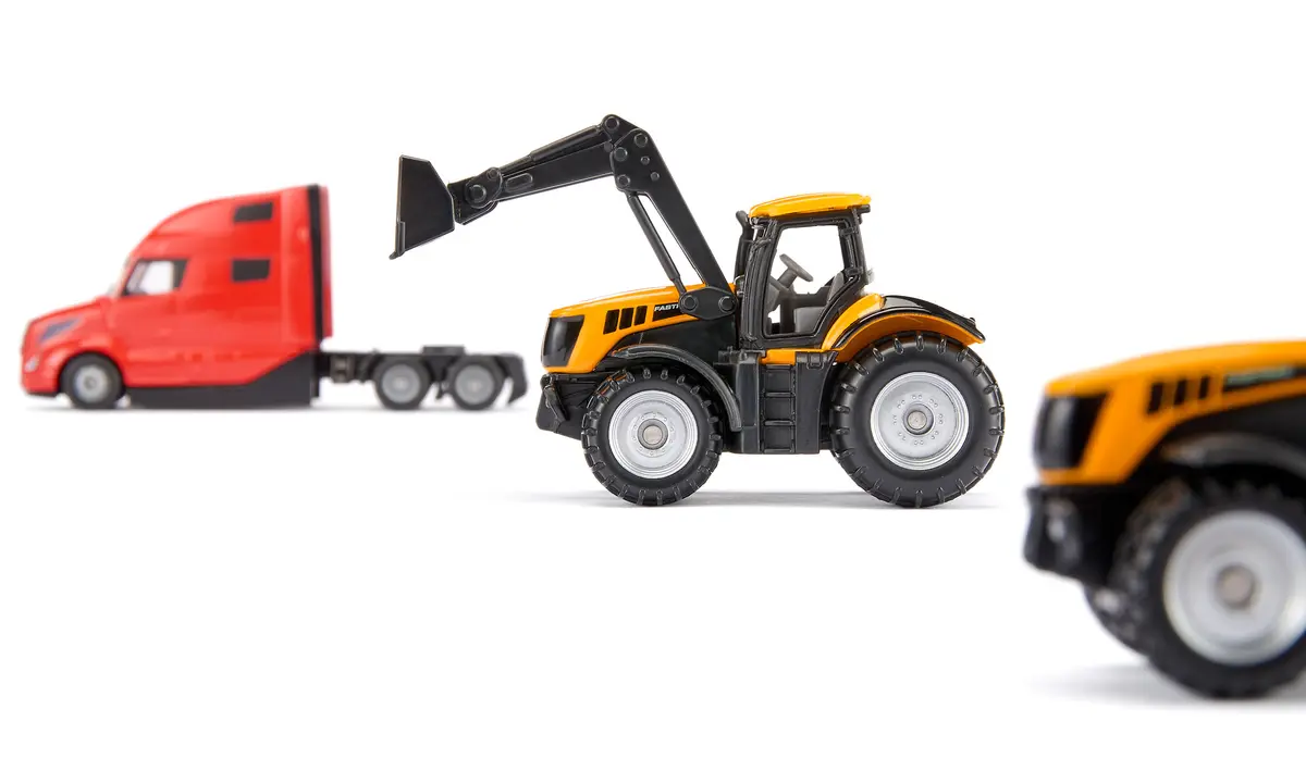 Siku Volvo Transporters ar JCB Traktoriem 1785 Photo 4