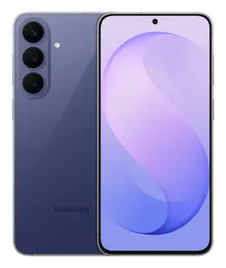 Смартфон Samsung Galaxy S26 FE 6.7" 2340 x 1080 Exynos 2500 8 ГБ ОЗУ 512 ГБ ПЗУ Тройная камера 50 МП Android 17 Dual SIM Брусничный