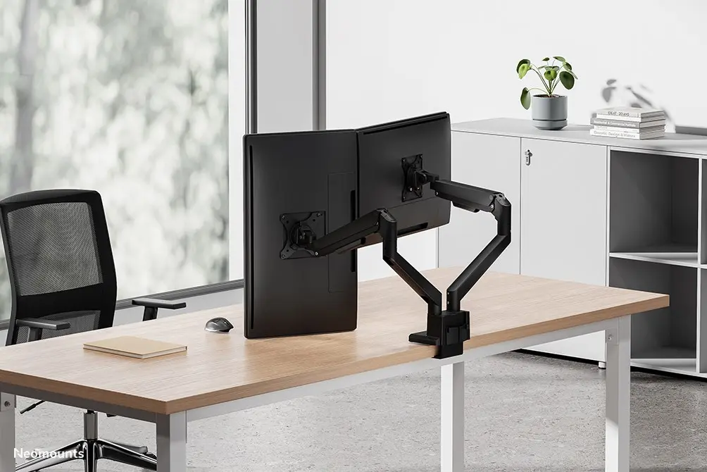 NewStar DS70-250BL2 Dual Monitor Arm Photo 10