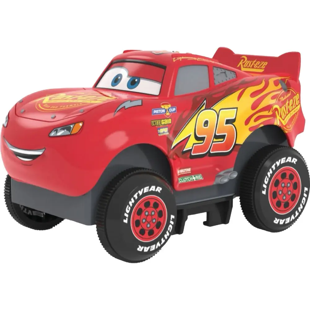 Carrera Strax Disney Pixar Cars Sākuma