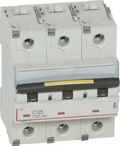Legrand 409282 circuit breaker 3-pole C-curve 125A 10/16kA AC DX3