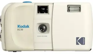 Пленочная камера Kodak EC35 Vanilla White с пленкой Kodak Ultra Max 24 кадра
