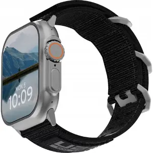 Нейлоновый ремешок URBAN Metropolis для Apple Watch 44мм 45мм 49мм черный