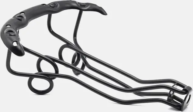 Brooks B72 seglu sliedes un pamatne