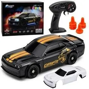 LEANToys 31710 радиоуправляемый дрифт-спорткар 1:43 4WD черный со сменным кузовом и колесами