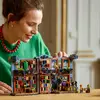 LEGO Icons Книжный магазин: Подставка 11379 Photo 6