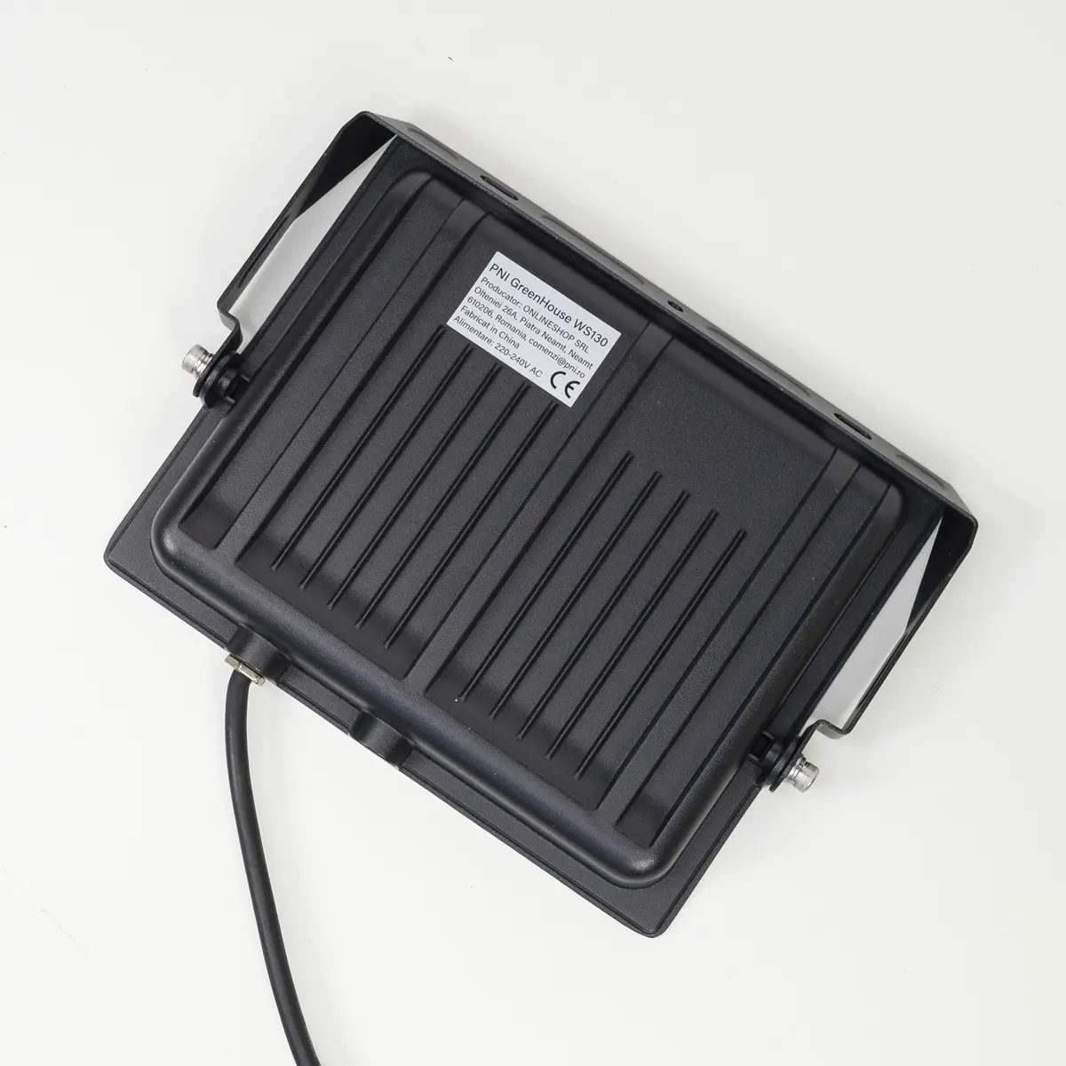 Светодиодный прожектор PNI 100W Photo 3
