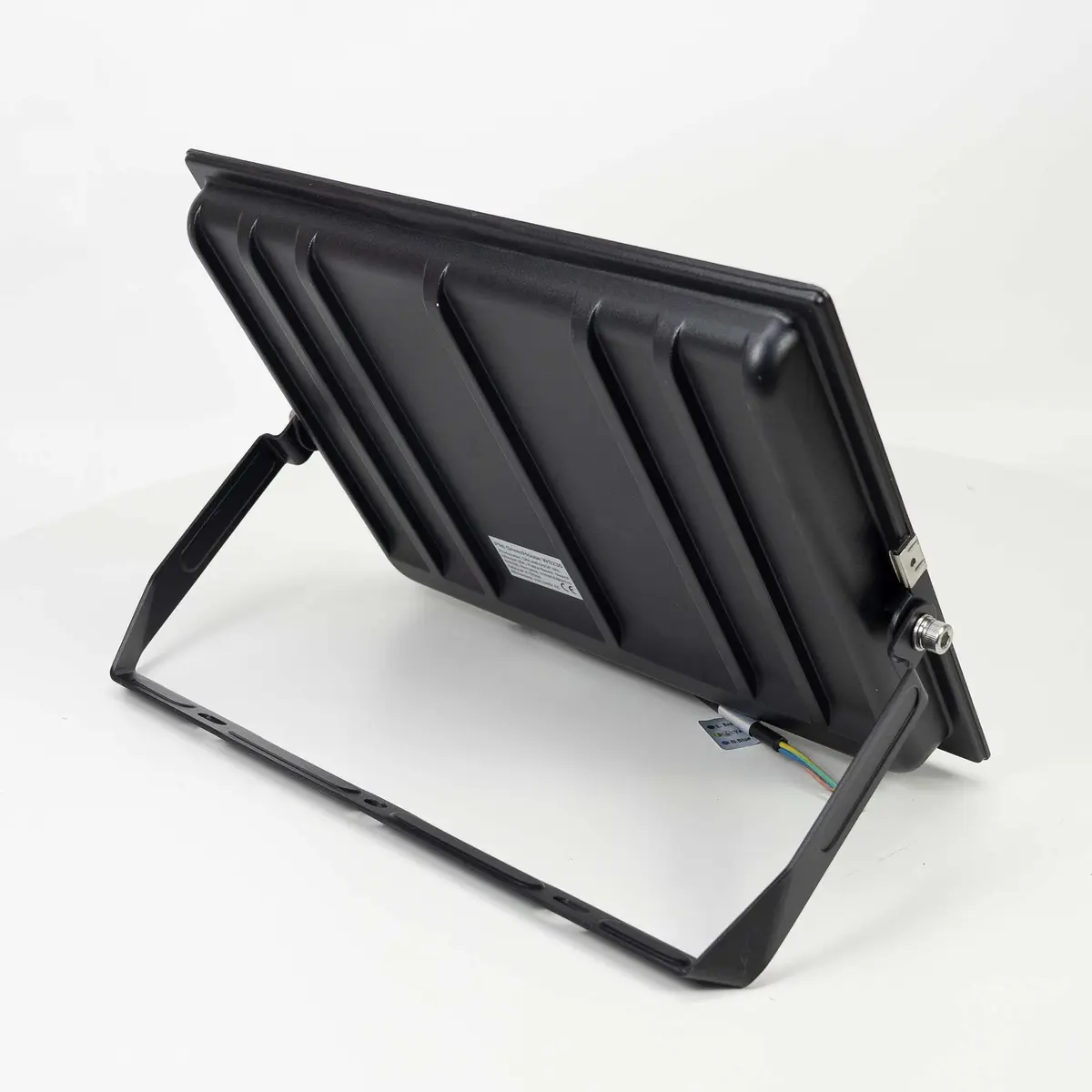Светодиодный прожектор PNI 200W Photo 2