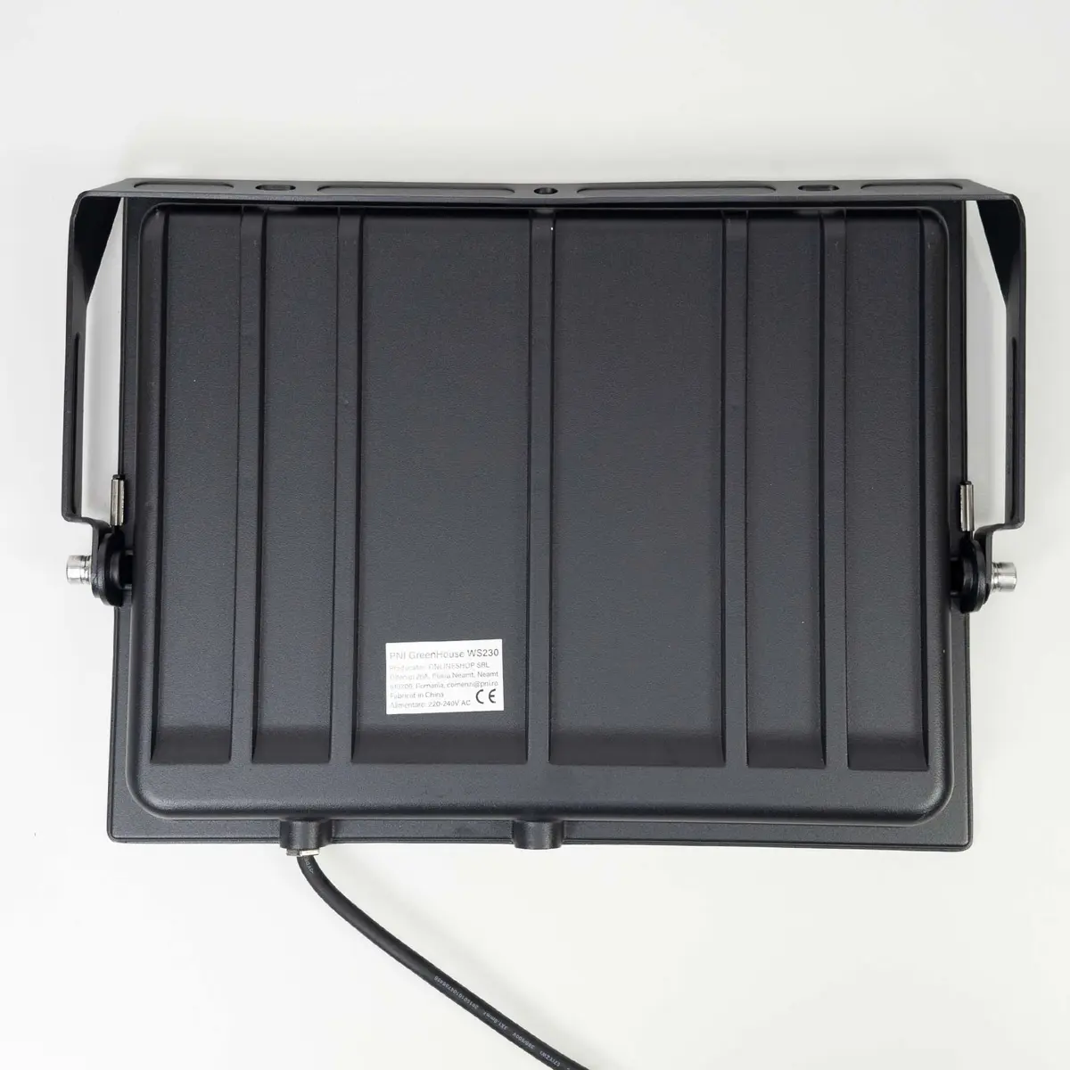Светодиодный прожектор PNI 200W Photo 3