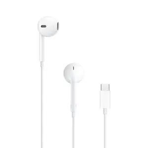 Проводные наушники-вкладыши Apple EarPods с разъемом USB Type-C белого цвета и встроенным микрофоном для звонков и музыки