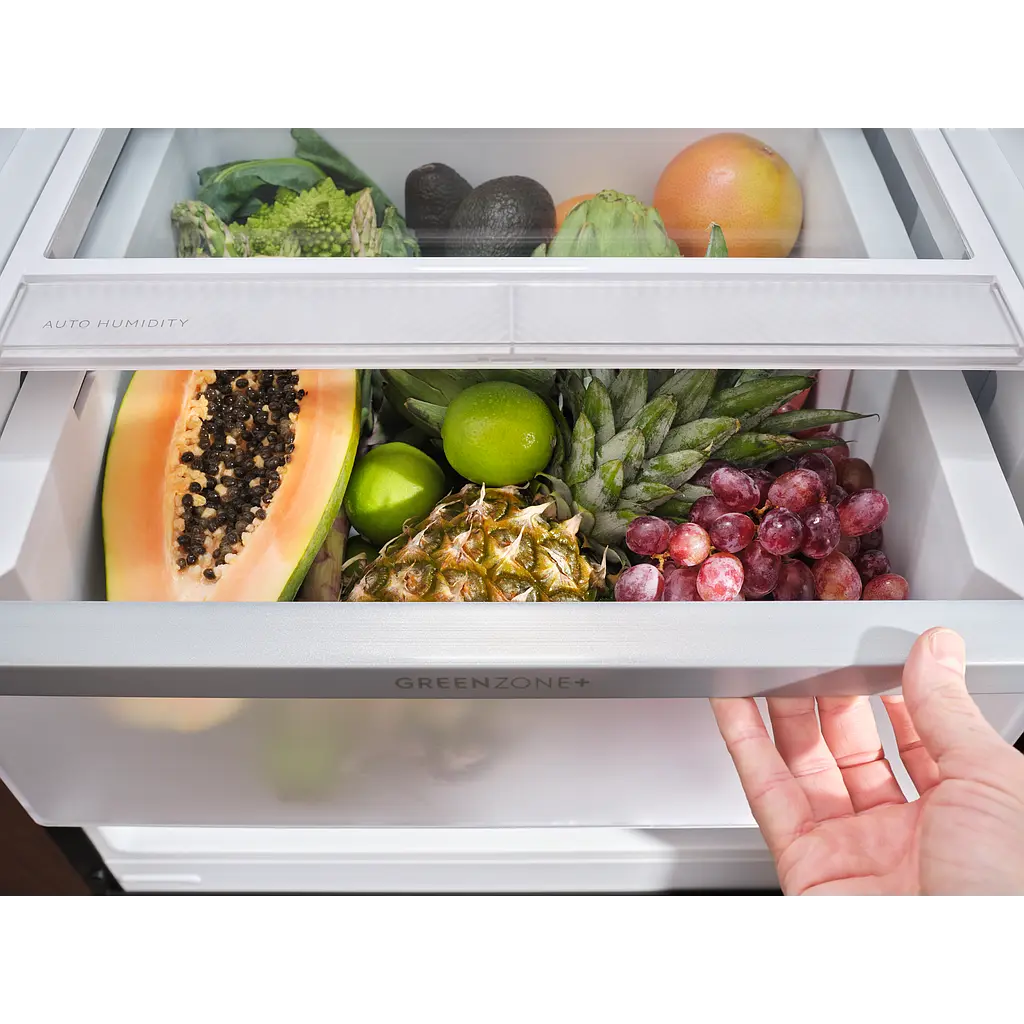 Electrolux E8CNGD19S Built-In Fridge Photo 5