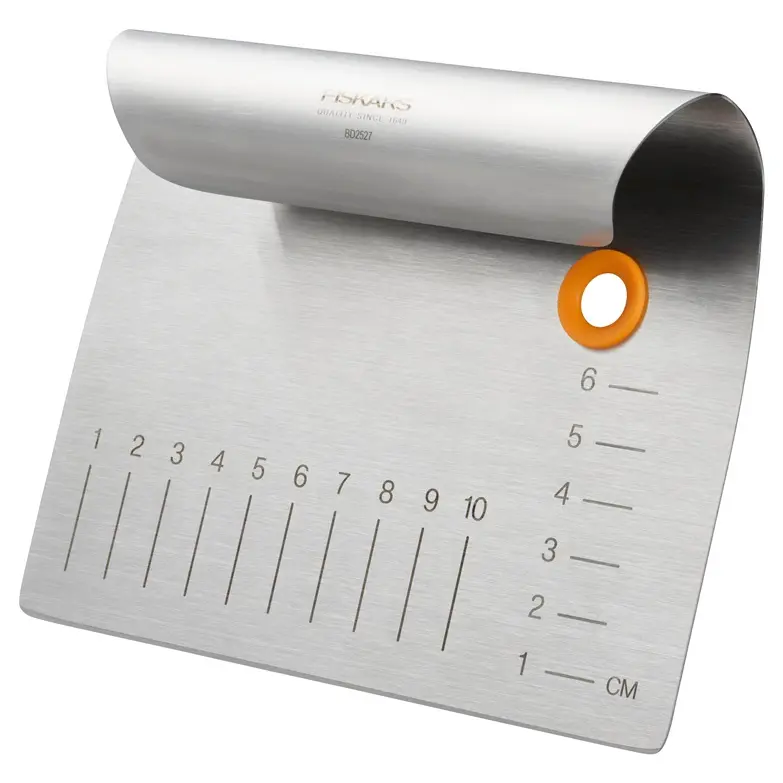 Fiskars Functional Form Dough Cutter 2IN1 1084319 Photo 2