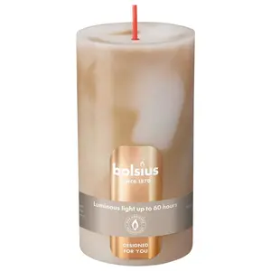 Cilindriska svece Bolsius Botticino Beige, augstums 13 cm, diametrs 6.8 cm, brūngana