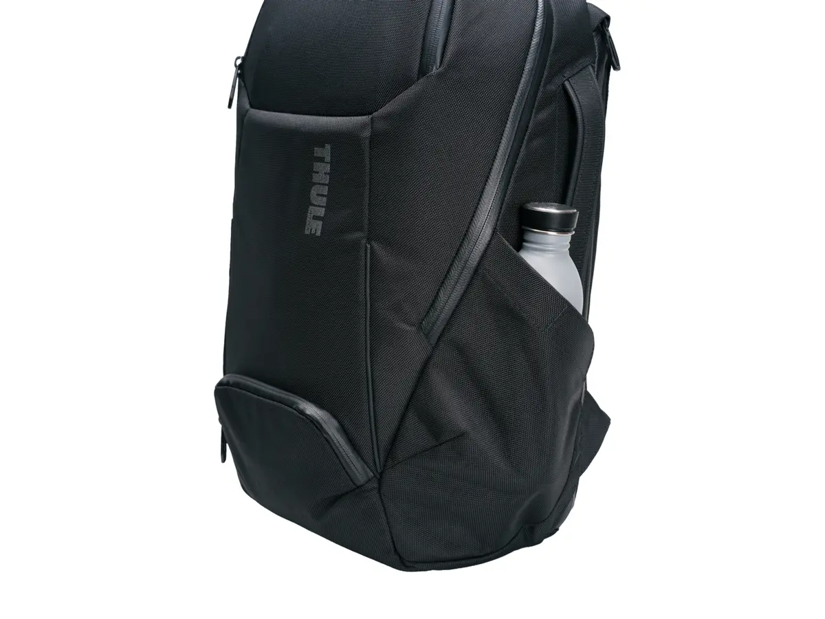 Thule Accent 26L Black Edition Backpack Photo 9