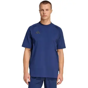 Мужская футболка Adidas Tiro 26 Travel Tee темно-синяя размер L KD1119