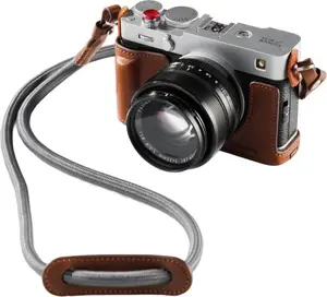 Чехол для фотоаппарата SmallRig 5449 для Fujifilm X-E5 коричневый и серый с плечевым ремнем