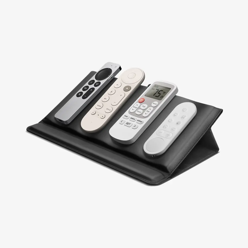 Spigen AHP09277 Remote Control Accessory Photo 3