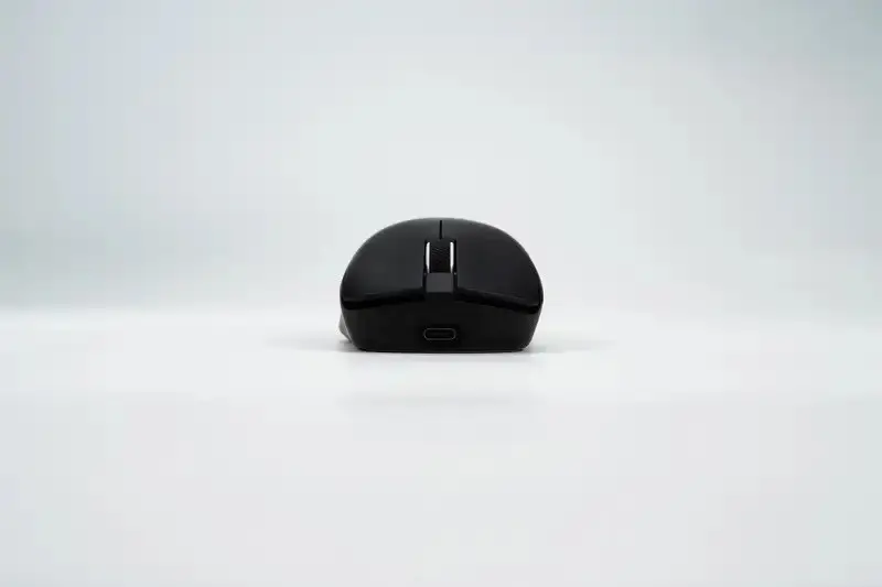 Bezvadu pele VGN Y2 ULTRA+ melna PixArt PAW3950 Photo 6