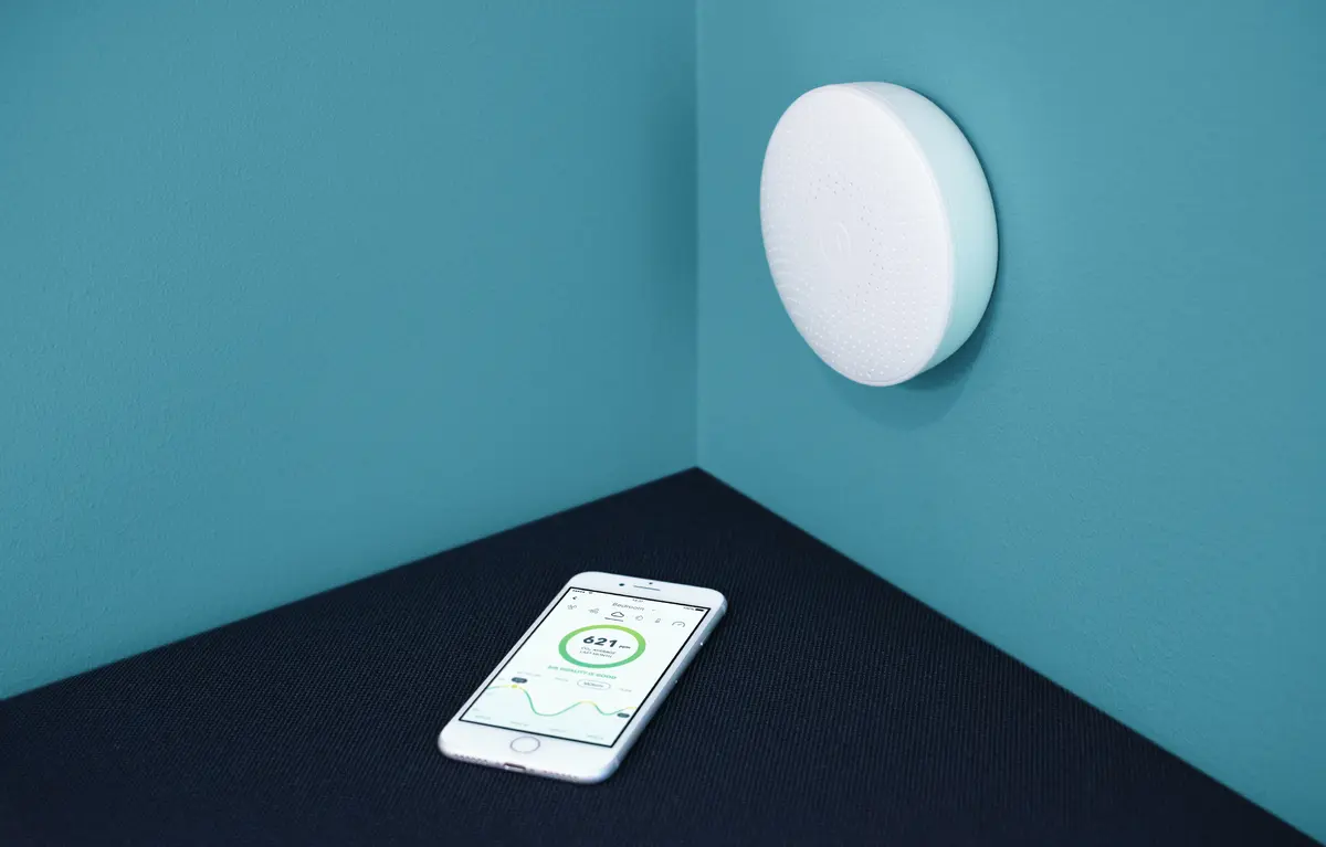 Airthings Wave Plus Smart Radon and Air Quality Monitor Photo 12