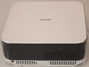 Проектор 3LCD Epson EF-61W Full HD 1920x1080 700 ANSI люмен Белый