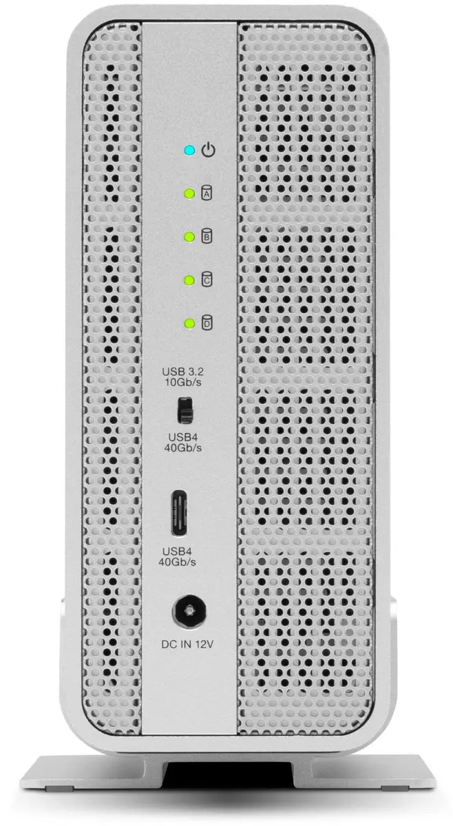 OWC Express 4M2 SSD enclosure Photo 3