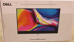 Dell S3225QC 32 collu QD-OLED monitors 3840 x 2160 4K UHD 120 Hz 0.03 ms USB-C sudraba